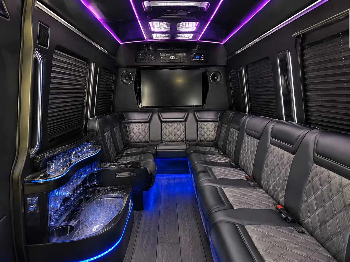 the right bus size for every prom group in boynton beach