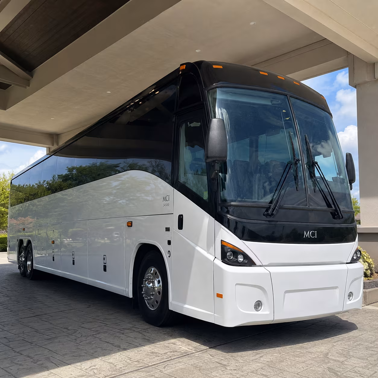 your group transportation solution for emergency management and hurricane response
